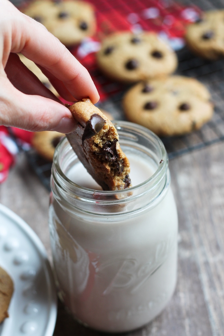 Best Vegan GlutenFree Chocolate Chip Cookies The Vegan 8