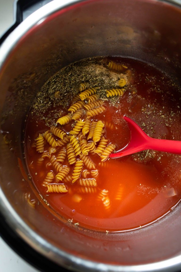 tomato sauce pasta and spices in instant pot
